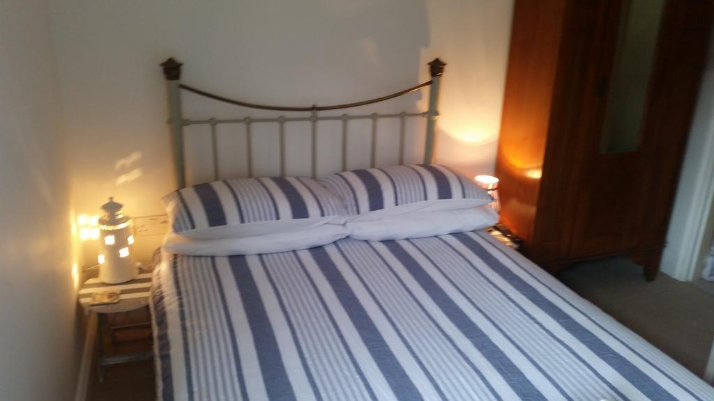 Fanny Fudge Guest House 韦茅斯 外观 照片